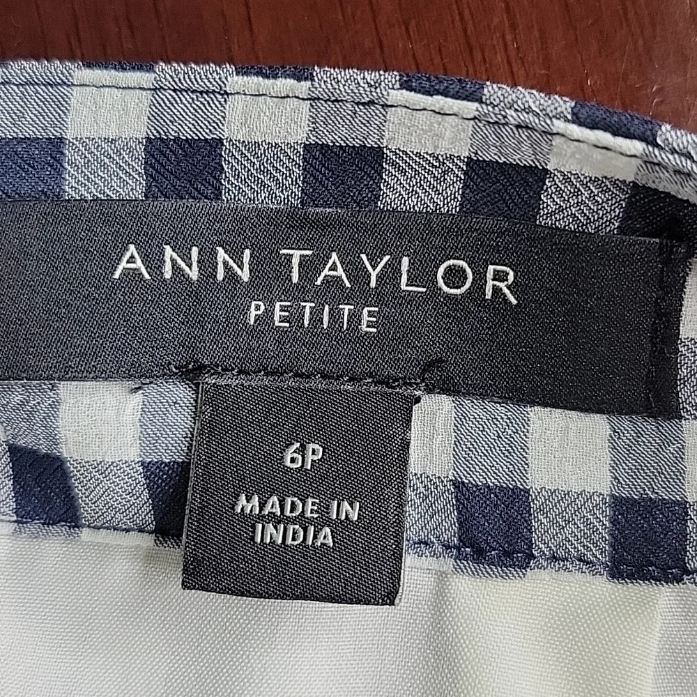 ANN TAYLOR Blue and White‎ Checkered, Pleated, Ruffled, and Tiered Skirt 6P